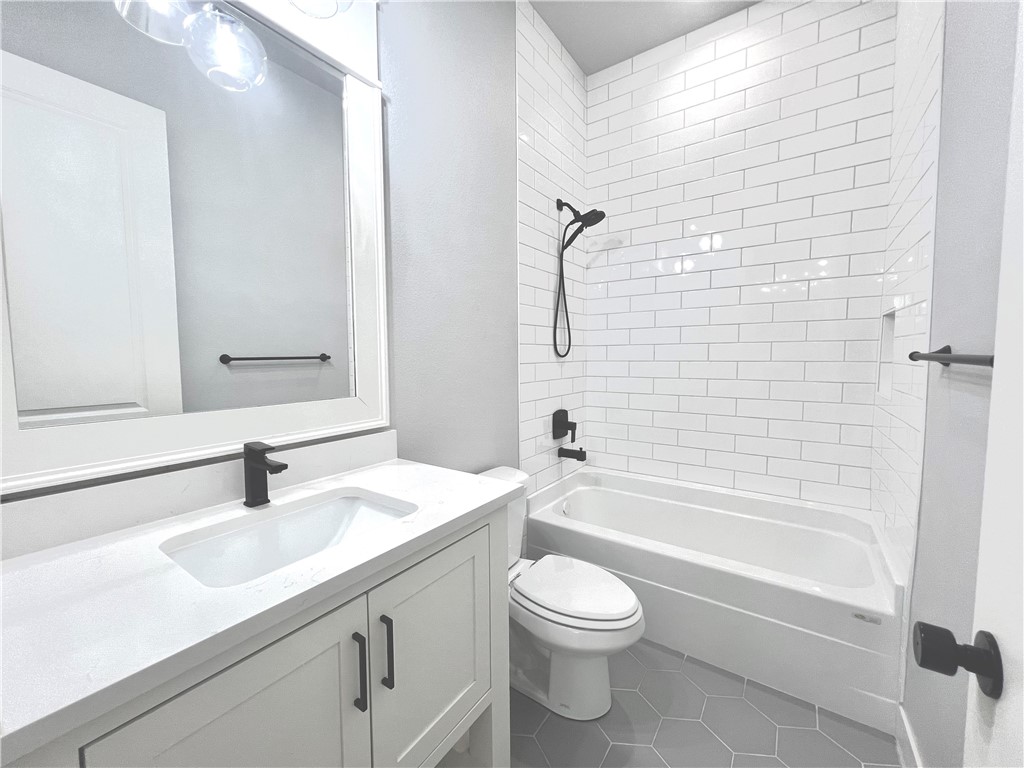 Cottages at the Park - Residential