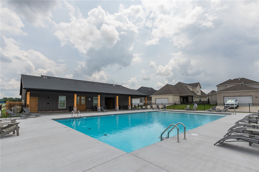 Cottages at the Park - Residential