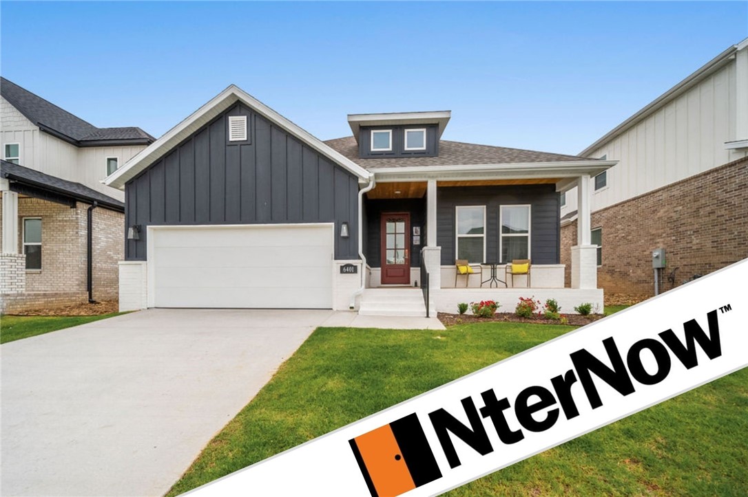 Charming home in the newly developed Aurora neighborhood. Preferred Lender Incentives to help with
closing costs. Close to everything & Bentonville Schools! Kalen plan boasting 1 levels w/ front load garage!
Open floorplan, large kitchen & eat-in area. Tons of upgrades in the kitchen! Gas cooktop, quartz
countertops, frigidaire pro series appliances, walk-in pantry & more. Tons of designer picked finishes, focal
design wall in master, shiplap on the mantel, shutters on the front window and accent wall walking in.
Professional landscaping and large backyard. Relax on your covered patio area! Aurora residents have
access to TONS of community amenities. Adult pool, family pool, splash pad, bike repair station, dog wash
station, elevate fitness course, sports court open air clubhouse and playground! Front yard maintenance
and internet included in POA!