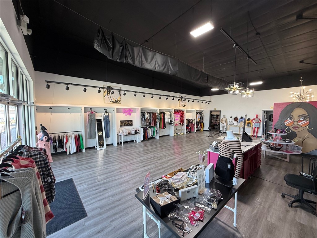 Admiral Add - Commercial Lease