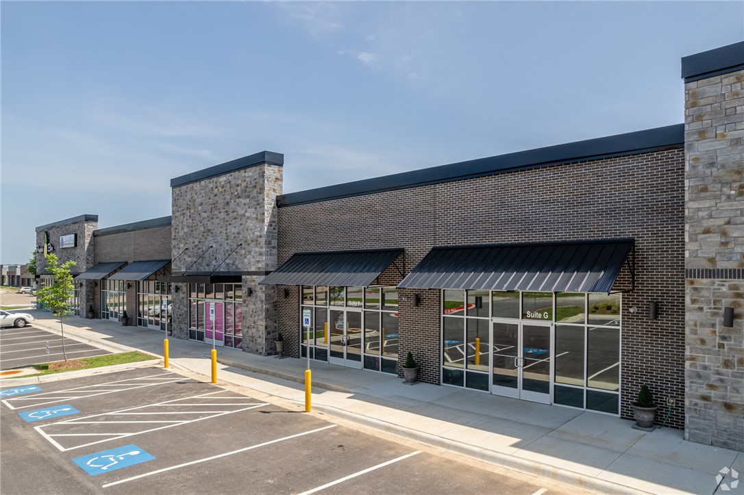 Admiral Add - Commercial Lease