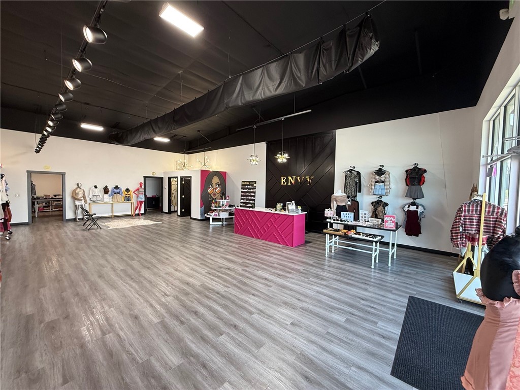 Admiral Add - Commercial Lease