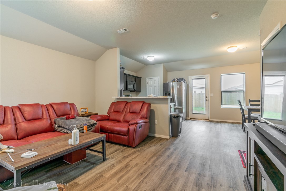 Coves Ph IV - Residential Lease