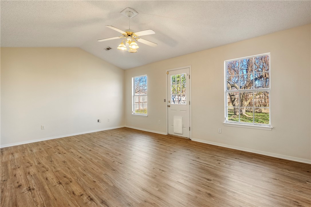 Lowell Estates Sub Lowell - Residential