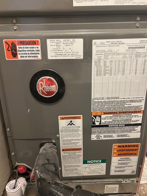 Golden Oaks Estates - Residential