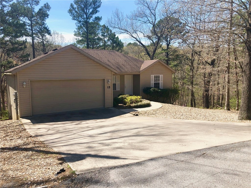Private location! Cul-de-Sac w/wooded view. 3 bedrooms/2 baths. Split floor plan. Open living/dining/kitchen. Neutral tones. Fresh paint, new carpet. Full appliance package provided as a courtesy to tenant. Smoke Free/Pet Free Environment. Tenant to pay additional $100 water deposit. NO PETS. NO SMOKING. Bentonville Schools. For your information/research on Trafalgar Fire: www.bellavistaar.gov & healthy.arkansas.gov Extinguish date: 6/4/2019