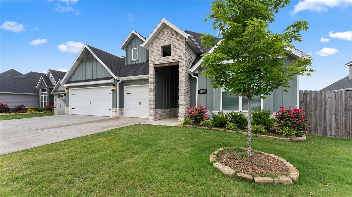Maple Estates Ph Ii Centerton - Residential