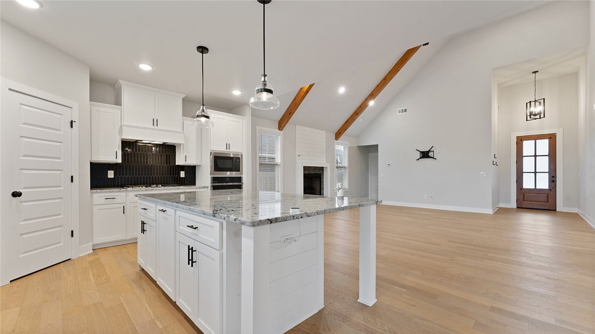 Maple Estates Ph Ii Centerton - Residential