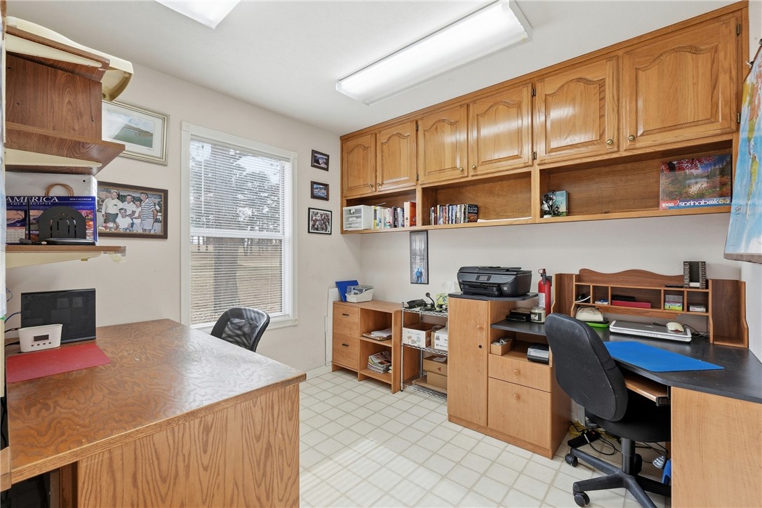 Unit 9 Holiday Island - Residential