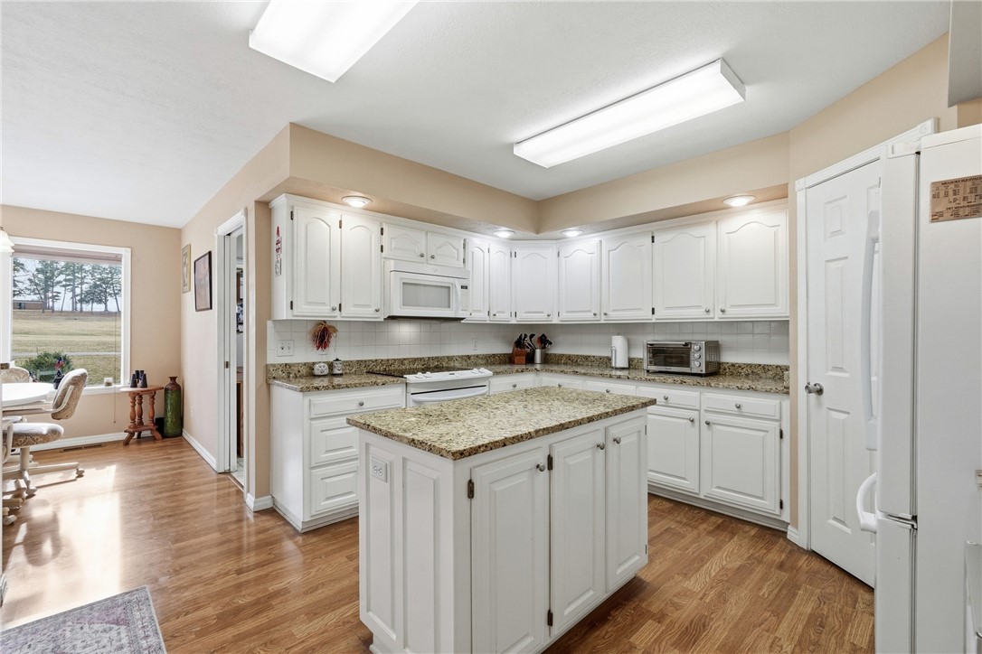 Unit 9 Holiday Island - Residential