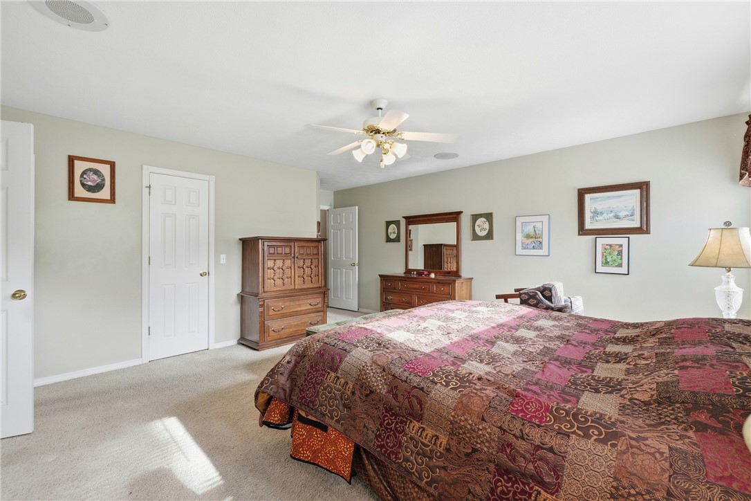 Unit 9 Holiday Island - Residential