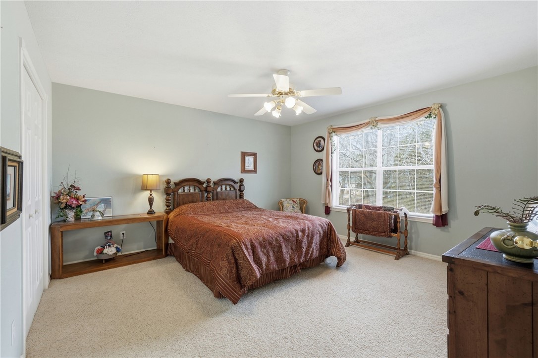 Unit 9 Holiday Island - Residential