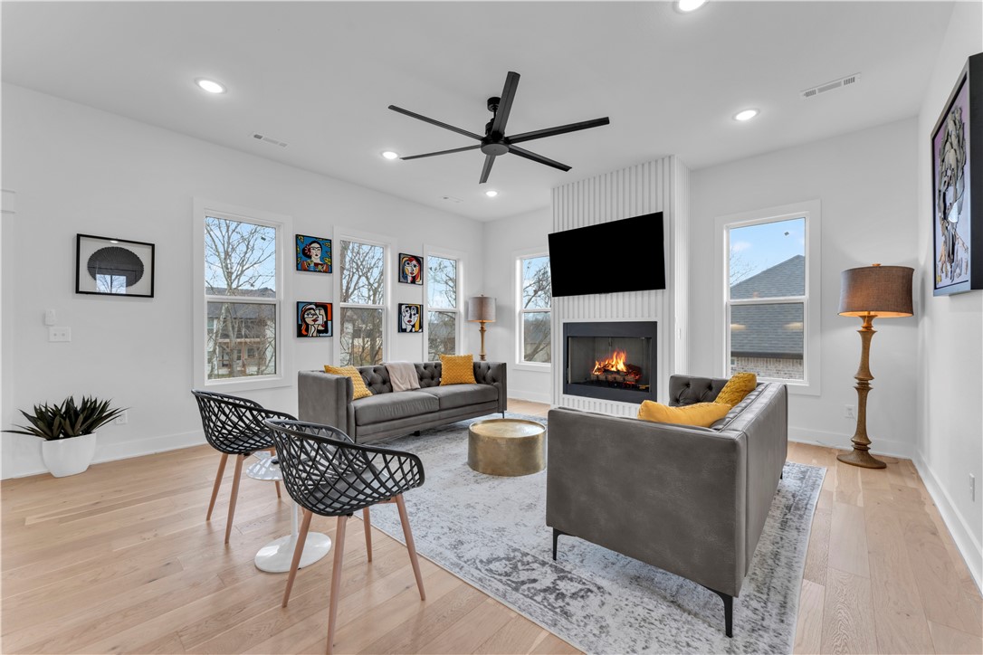 Sugar Creek Residence Cmnty Ph I - Residential