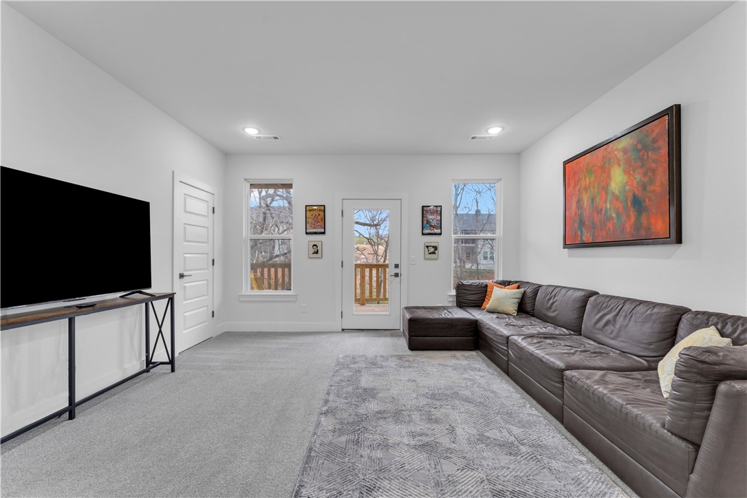 Sugar Creek Residence Cmnty Ph I - Residential