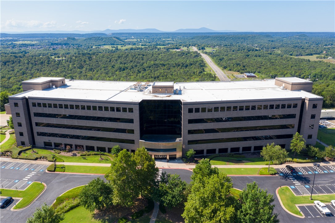 Photo 1 of 7 — 1000 Fianna Way 3rd Floor, Fort Smith, AR 72919