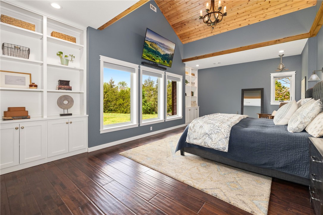 Riverside At Shady Grove - Residential