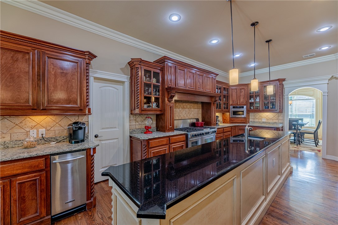 Pinnacle Sub Ph 1, The Rogers - Residential