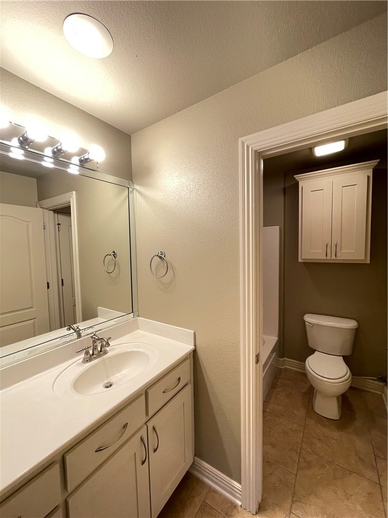 Cross Keys Sub Ph I - Residential Lease