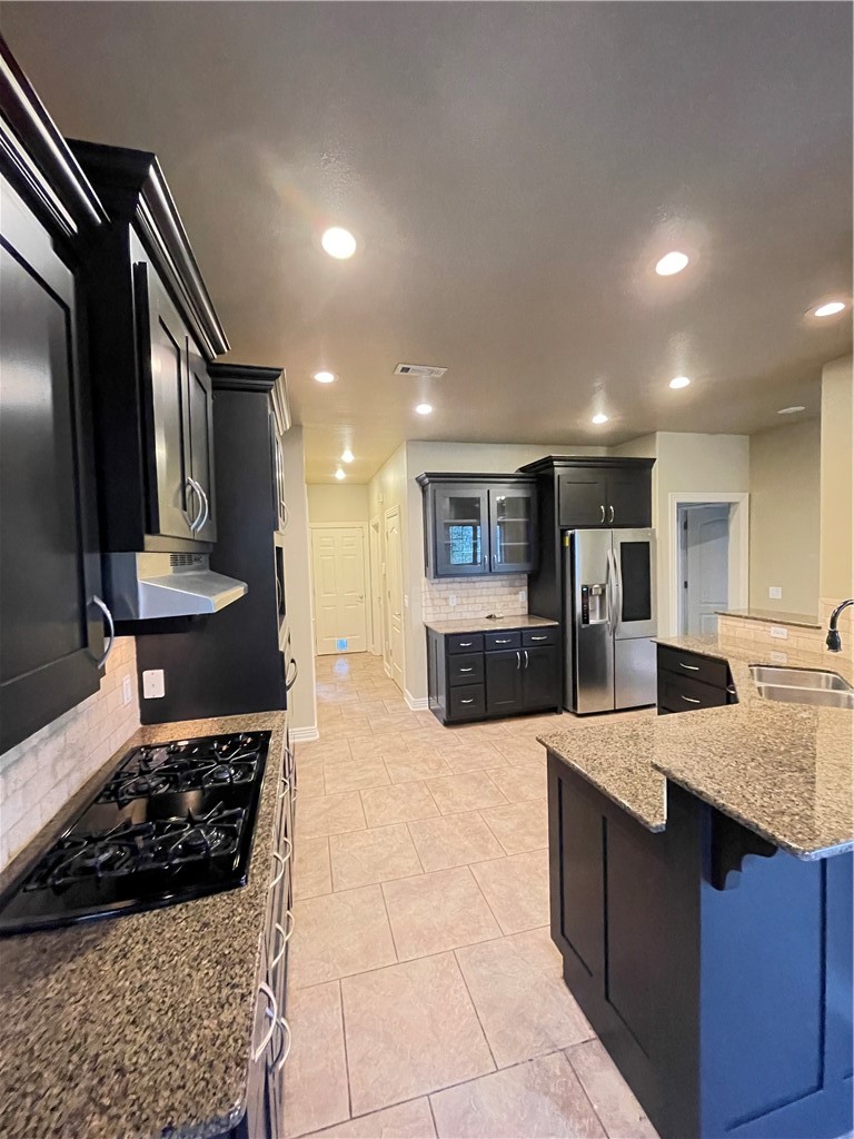 Cross Keys Sub Ph I - Residential Lease