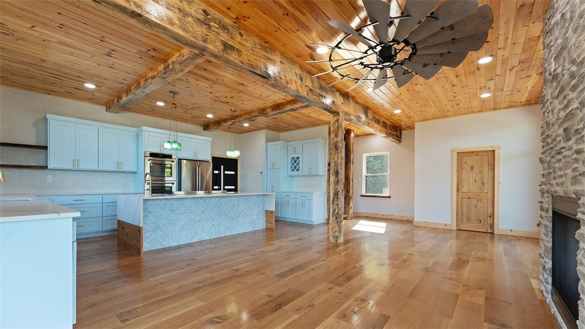 Eagle Crest Sub Rurban - Residential
