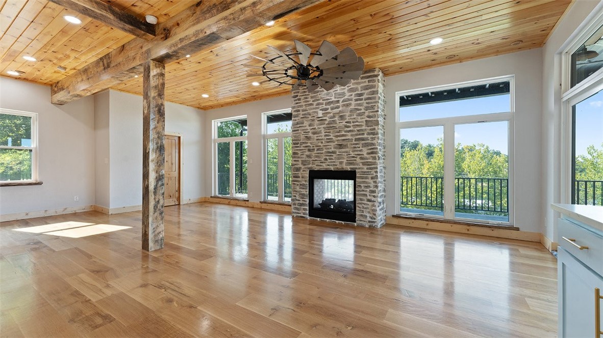 Eagle Crest Sub Rurban - Residential