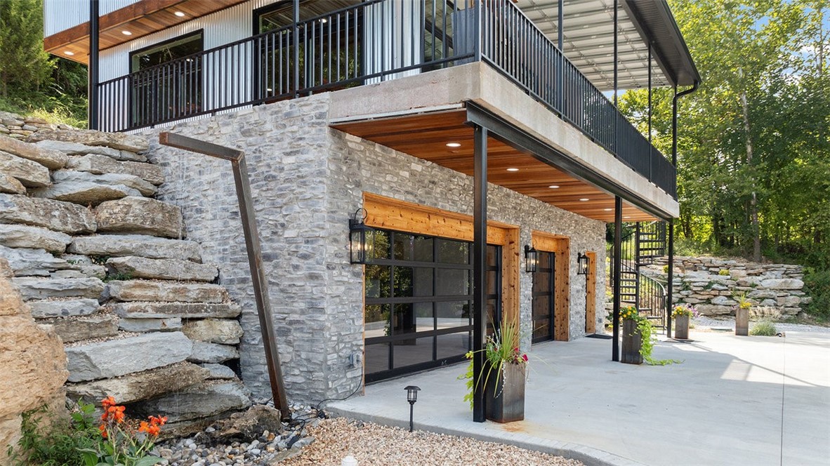 Eagle Crest Sub Rurban - Residential