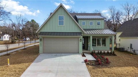 Photo of 2084 N Dutton Place, Fayetteville, AR 72703 (MLS # 1321676)