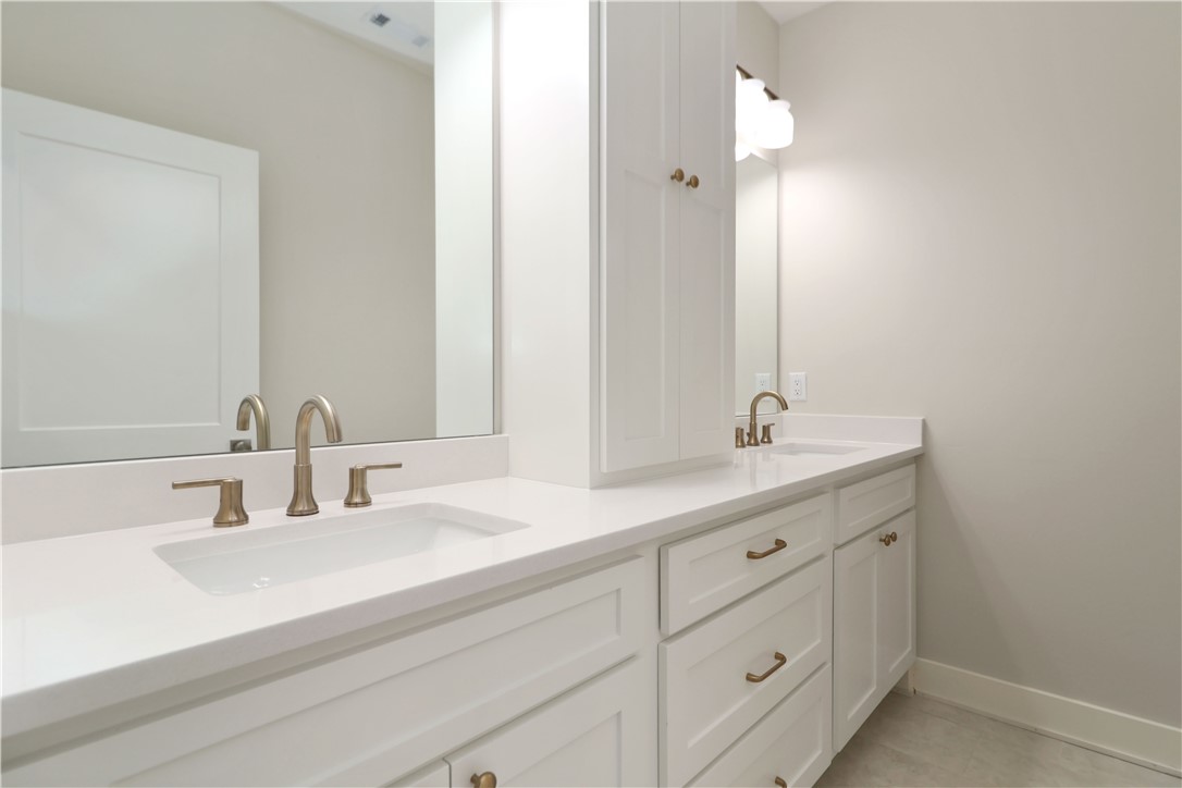 Dutton Woods - Residential