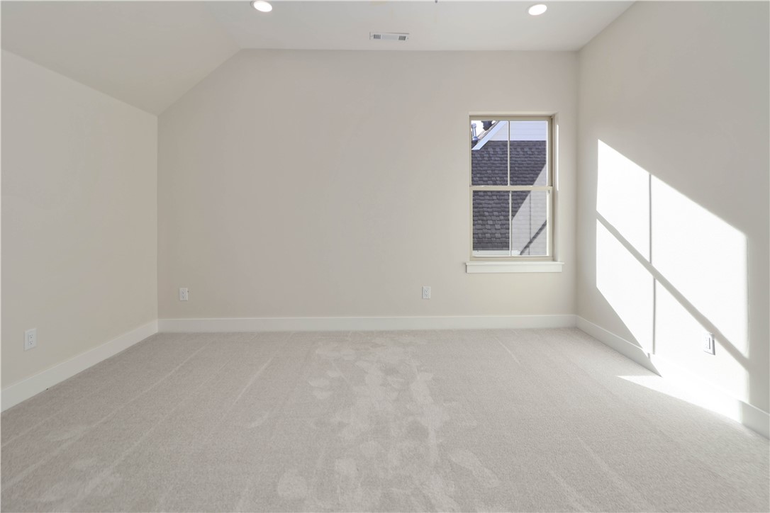 Dutton Woods - Residential