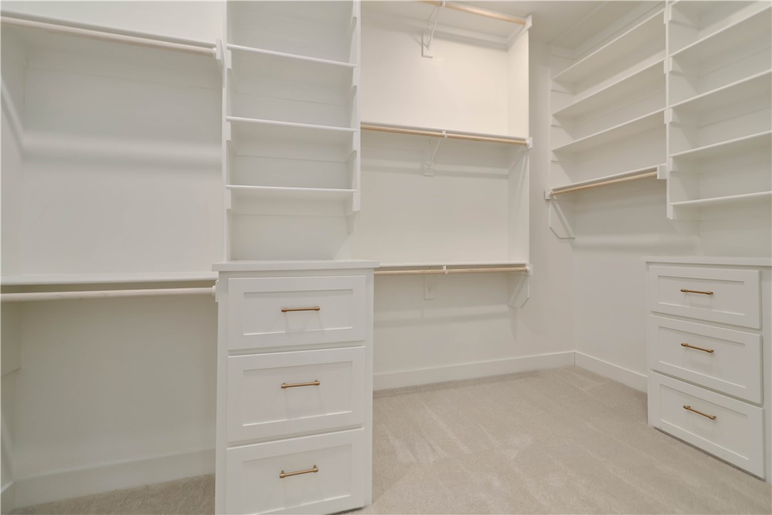 Dutton Woods - Residential