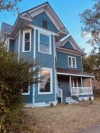 Looking for a 4 bedrooms 2 story house in Downtown Clarksville? This 2,808 sq ft historic home is minutes from shopping centers and restaurants. It's completely remodel and ready to move in!!!SOLD AS IS