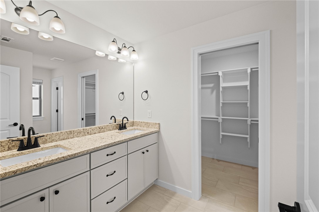 Hunt Farms - Residential Lease