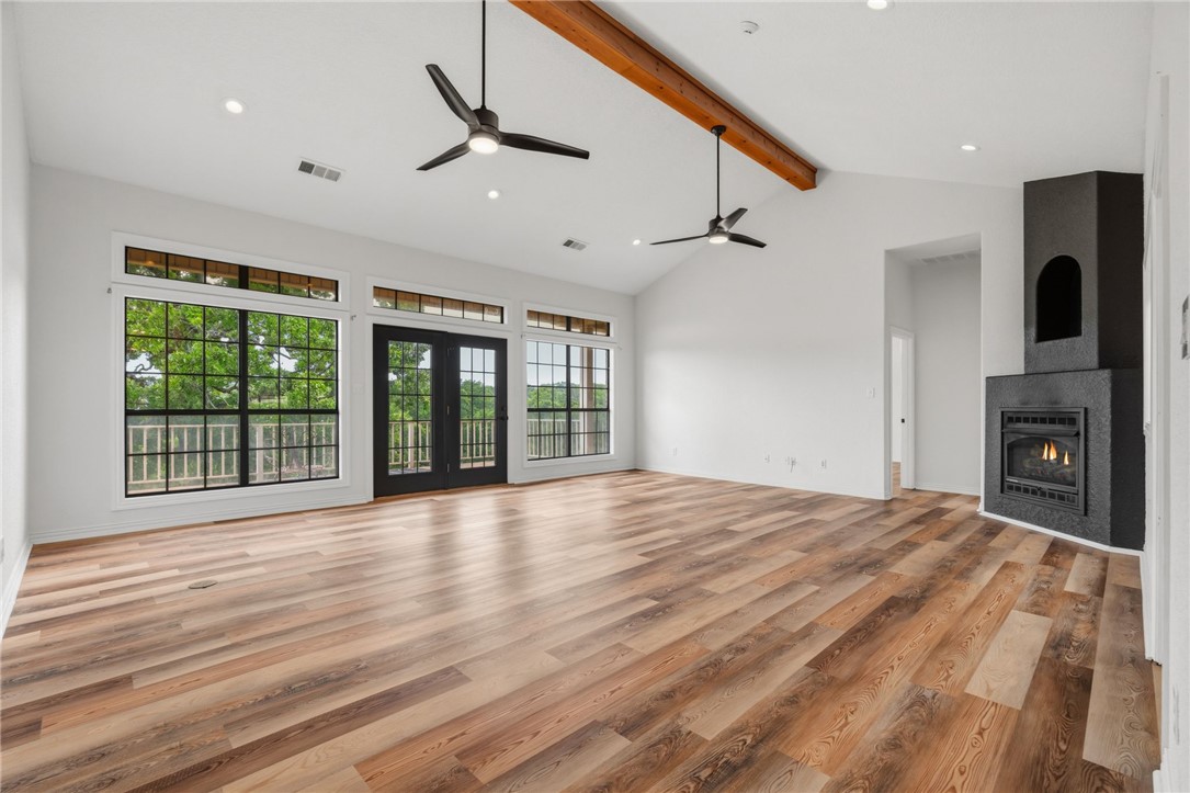 Eagle Crest 1 - Residential