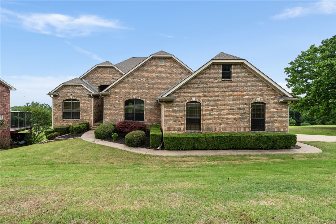 Eagle Crest 1 - Residential