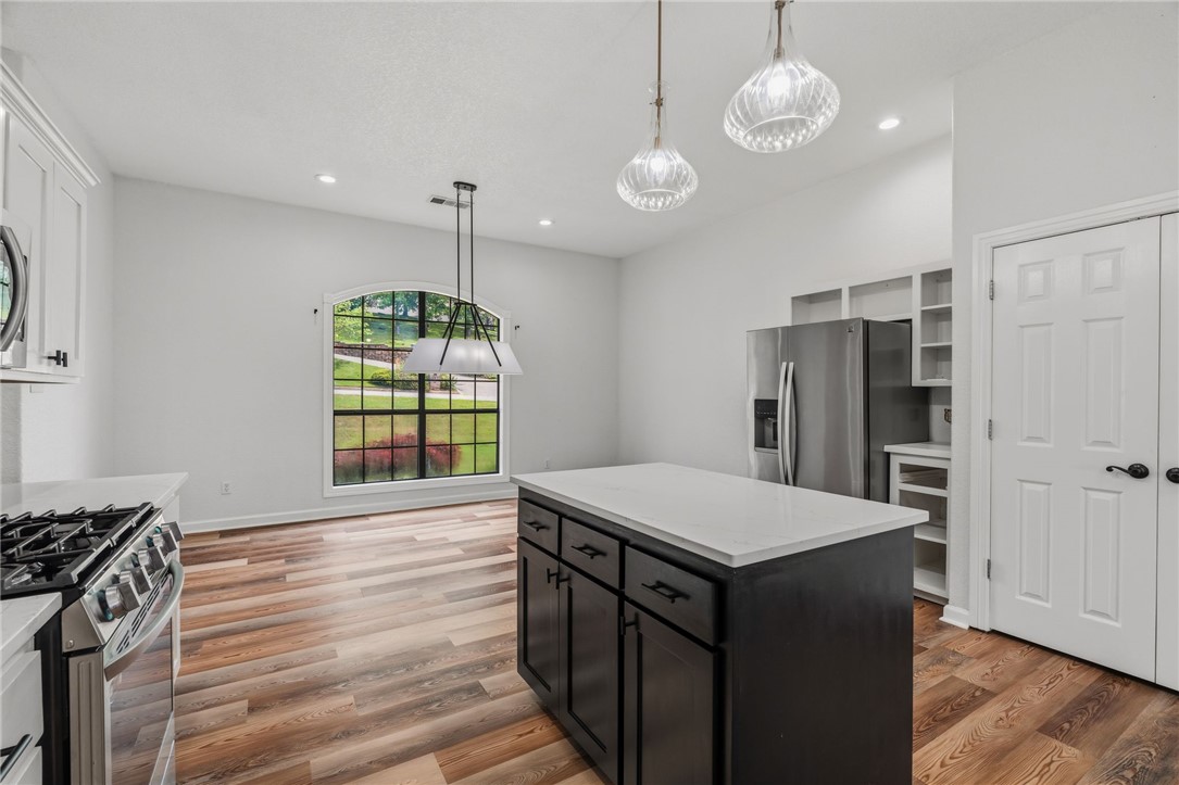 Eagle Crest 1 - Residential