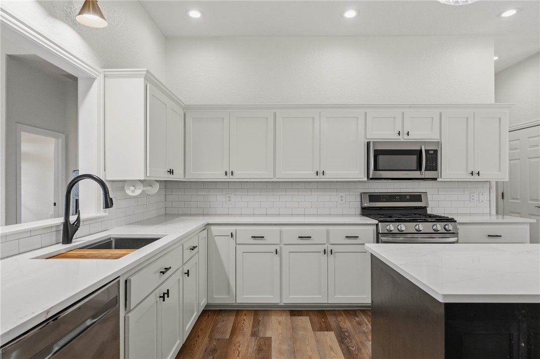 Eagle Crest 1 - Residential