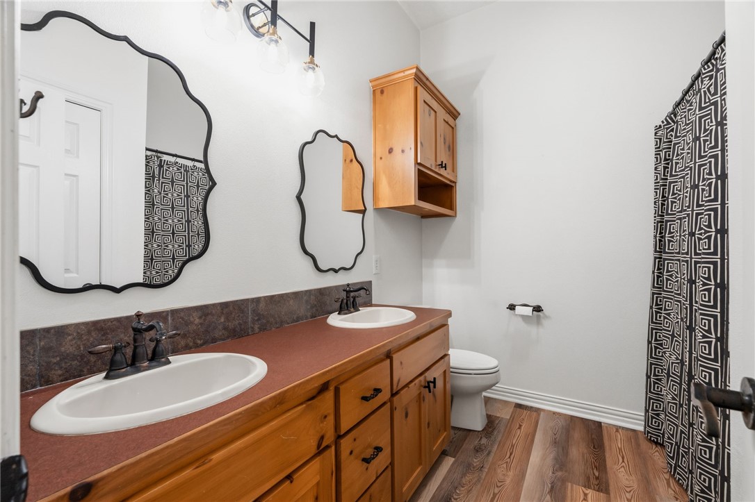 Eagle Crest 1 - Residential