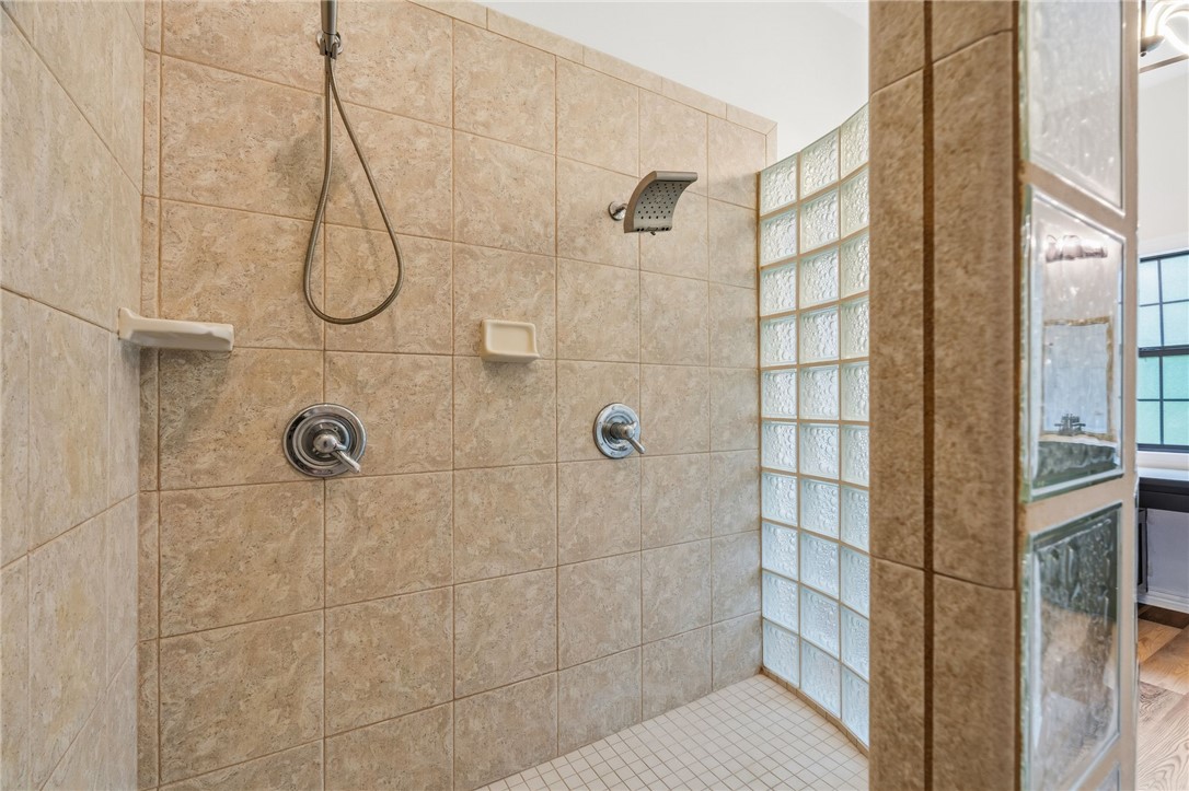 Eagle Crest 1 - Residential