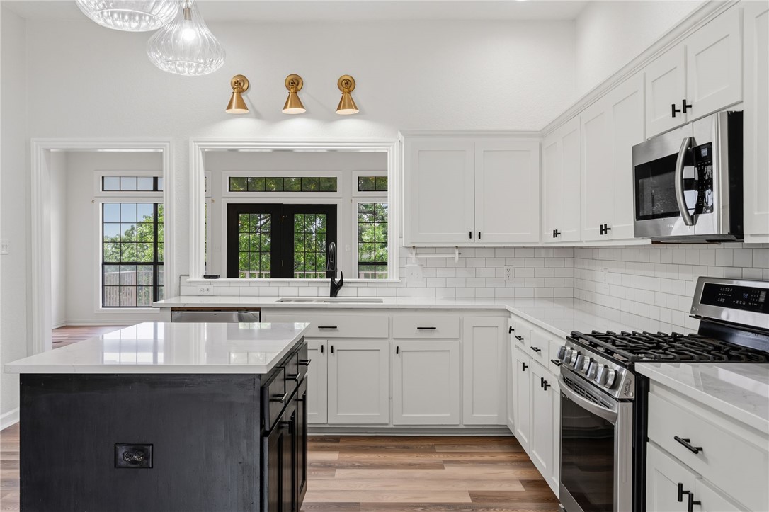 Eagle Crest 1 - Residential