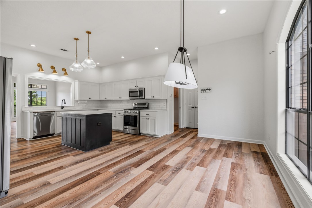 Eagle Crest 1 - Residential