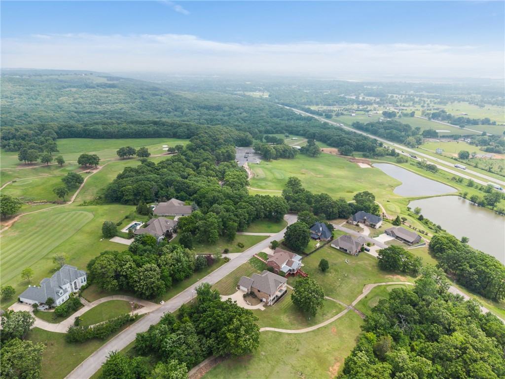 Eagle Crest 1 - Residential