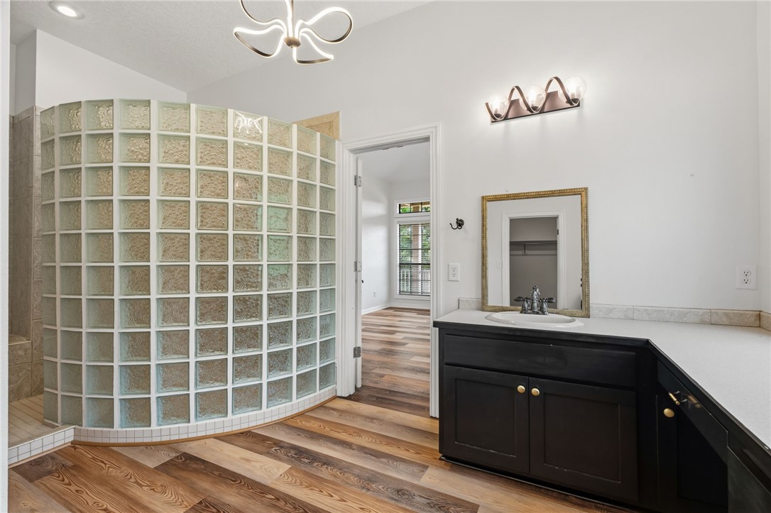 Eagle Crest 1 - Residential