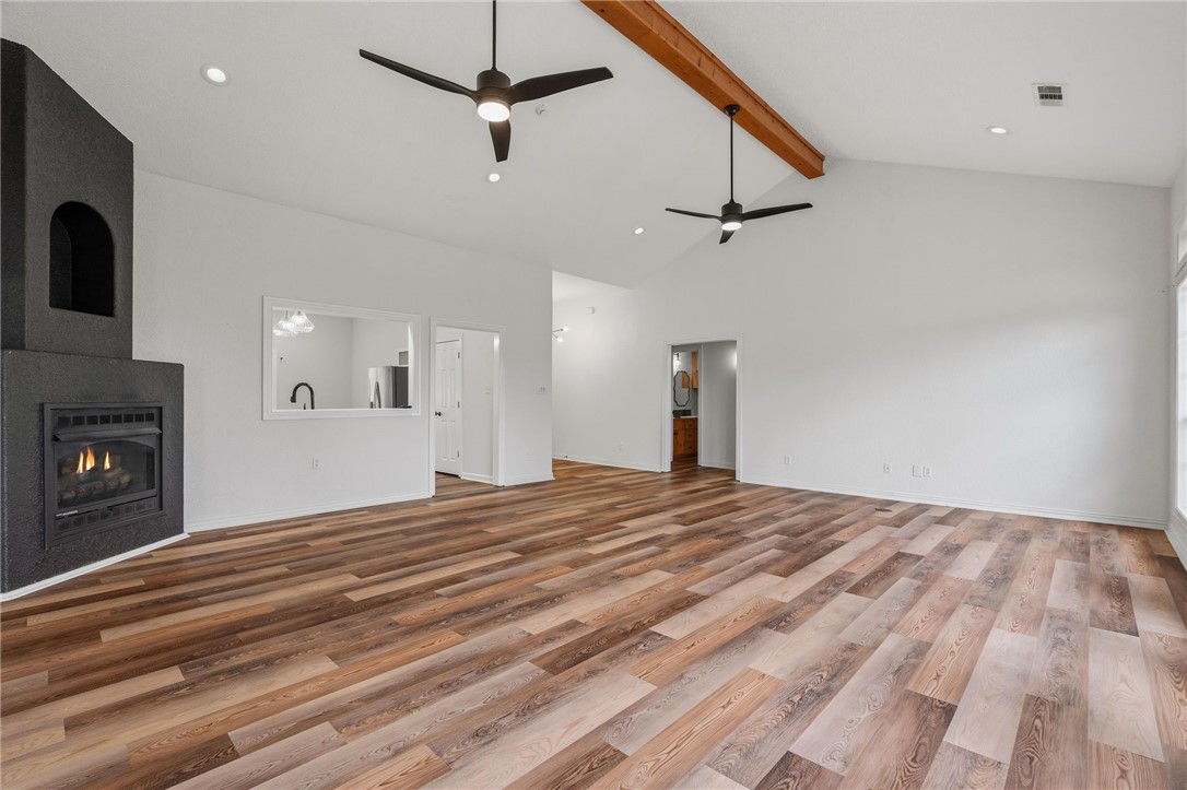 Eagle Crest 1 - Residential