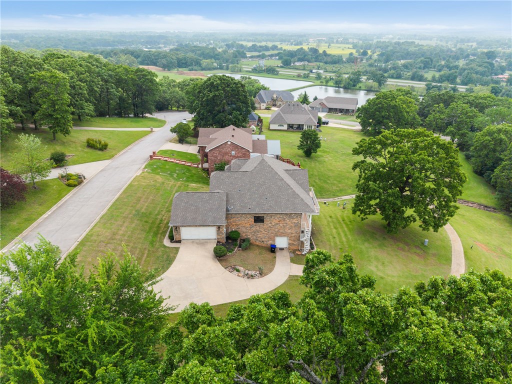 Eagle Crest 1 - Residential