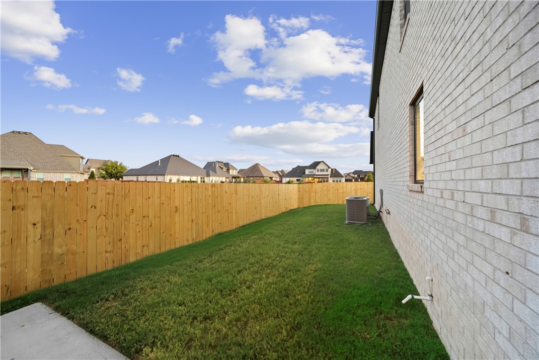 Sky Valley Estates Rogers - Residential