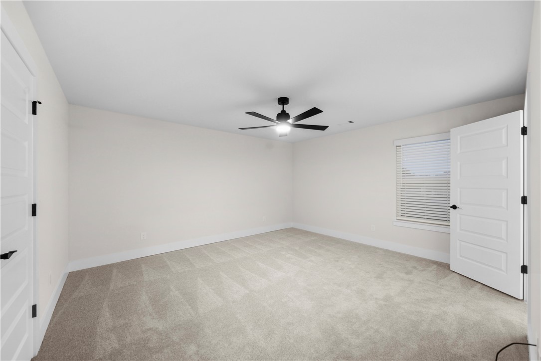 Sky Valley Estates Rogers - Residential