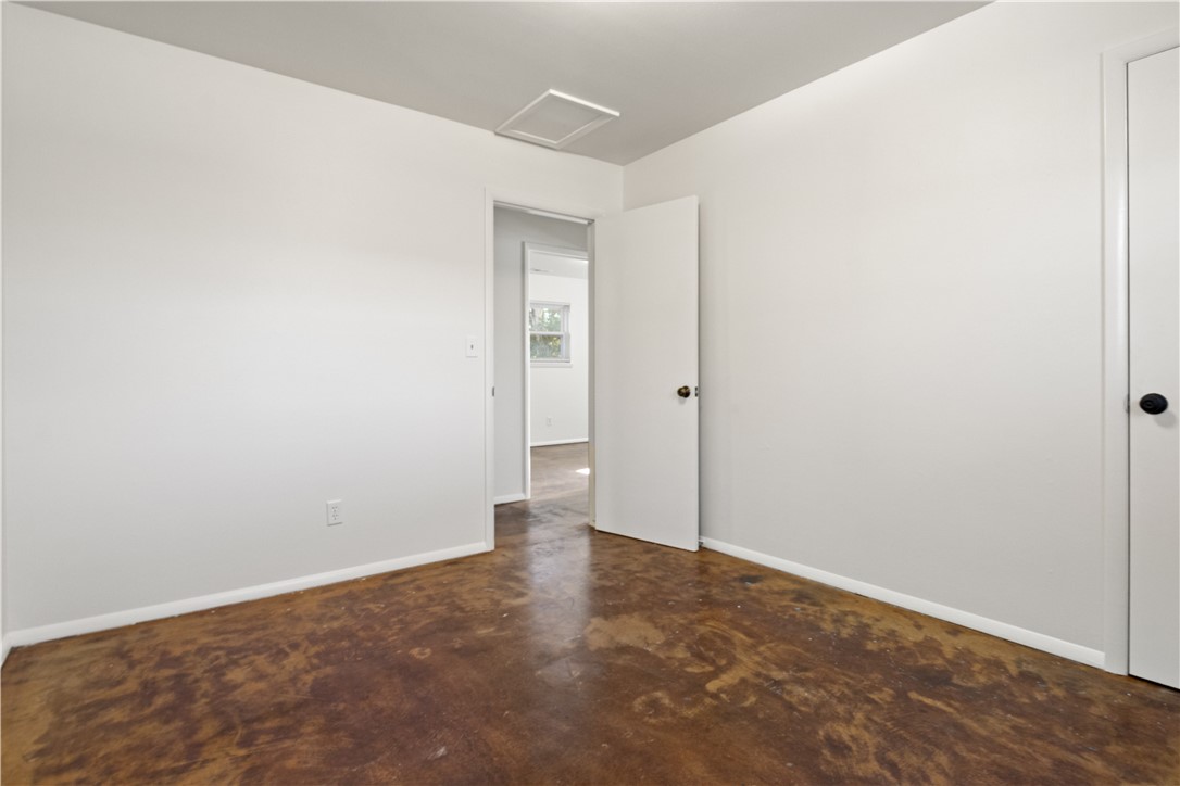 Maple Crest - Residential