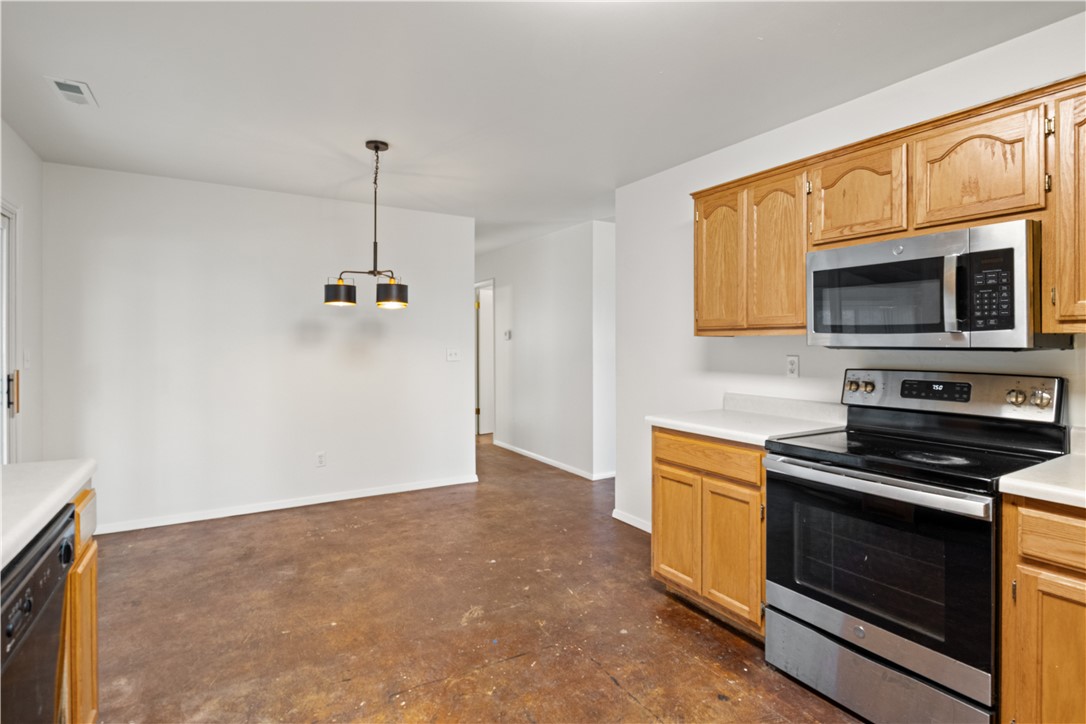 Maple Crest - Residential