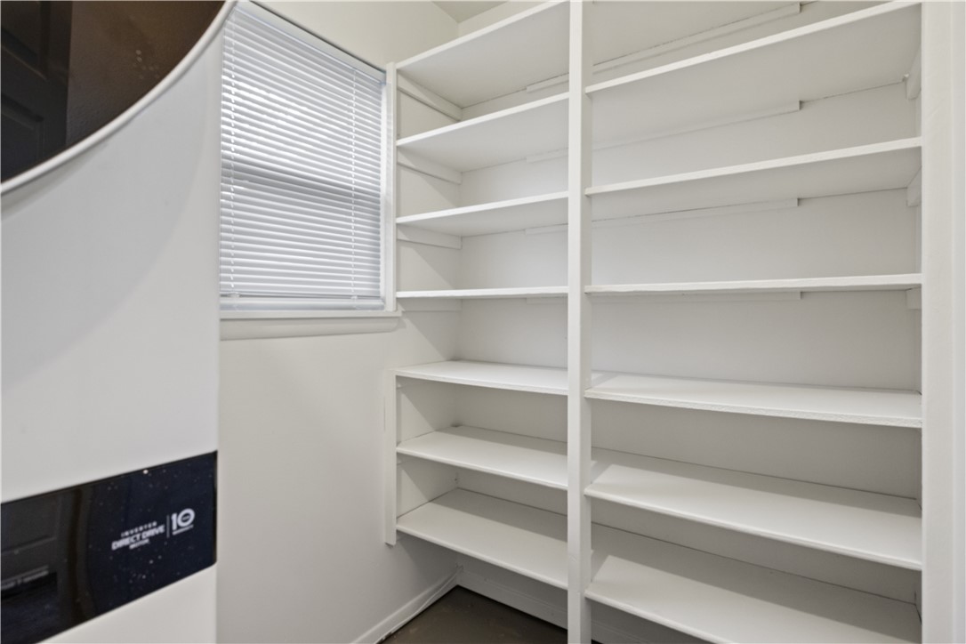 Maple Crest - Residential