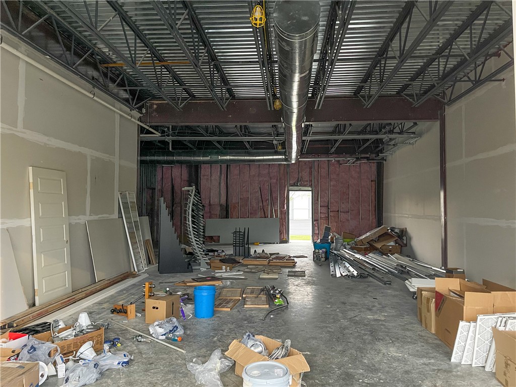 Forest Hills - Commercial Lease